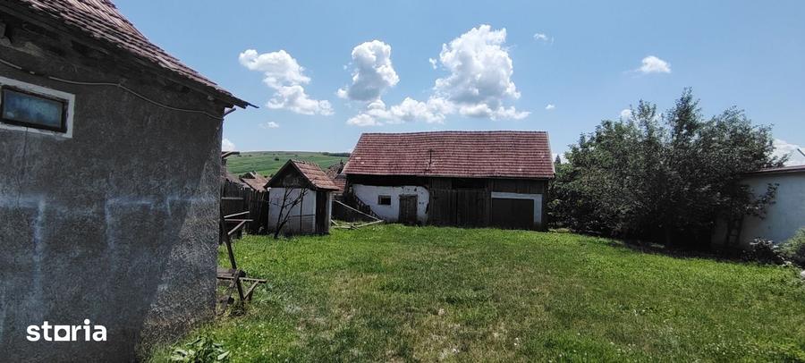 De vanzare o proprietate cu 2 corpuri de cladire ?i teren, in Agnita - 5