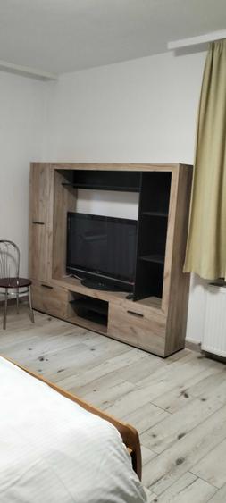 Garsonieră decomandată în Astra
