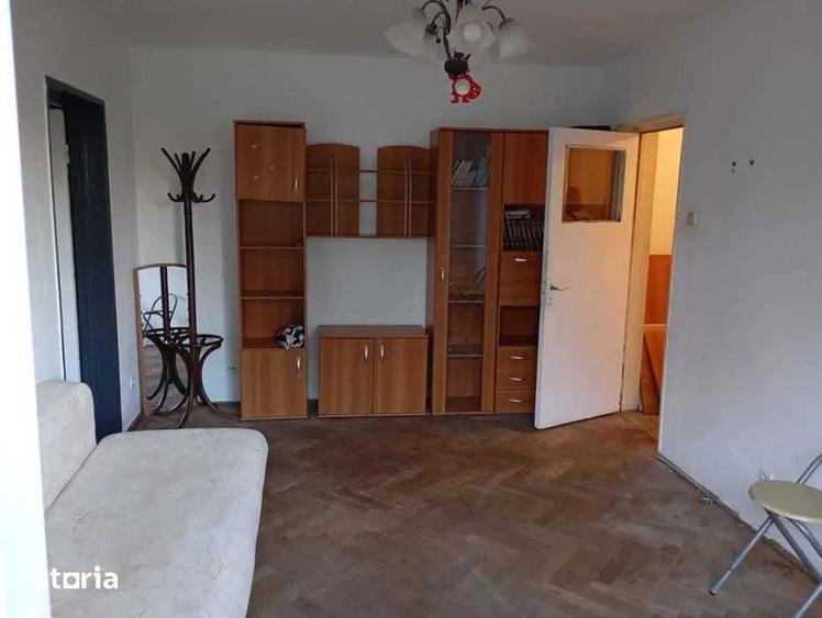 2 camere, Cameliei - 5