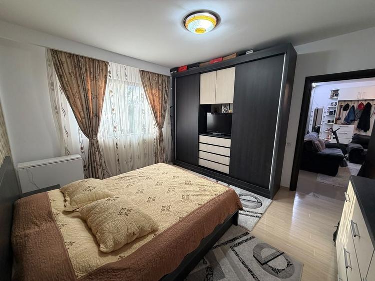 Apartament cu 3 camere decomandat, mobilat în Dobroești