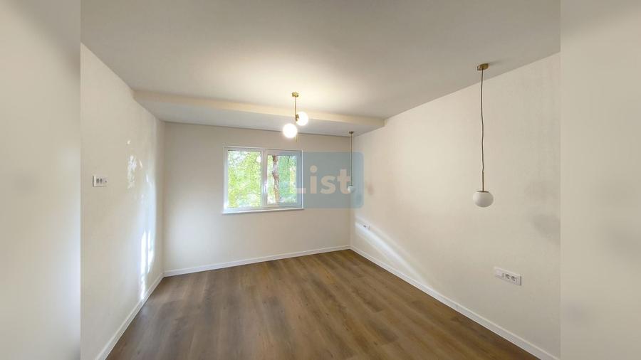 Apartament cu 3 camere semidecomandat în Grigorescu