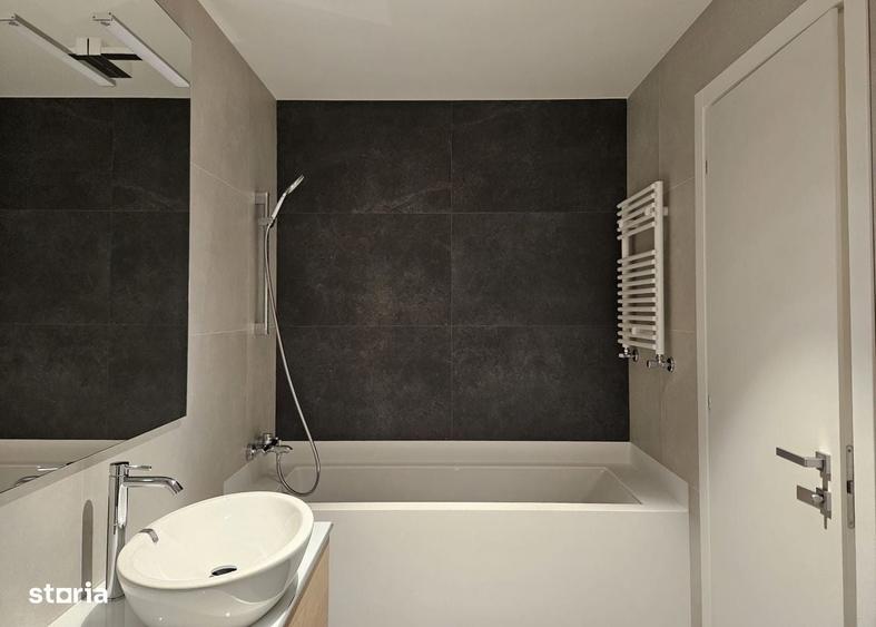 Apartament cu 4 camere în Vest