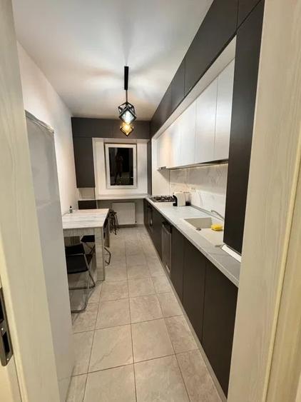 Apartament cu 2 camere, mobilat în Berceni
