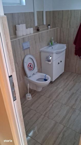 Casa spa?ioasa cu mansarda ?i facilita?i complete - 17