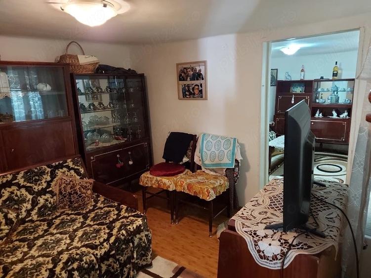 Casă cu 3 camere cu Teren 400 Mp în Central