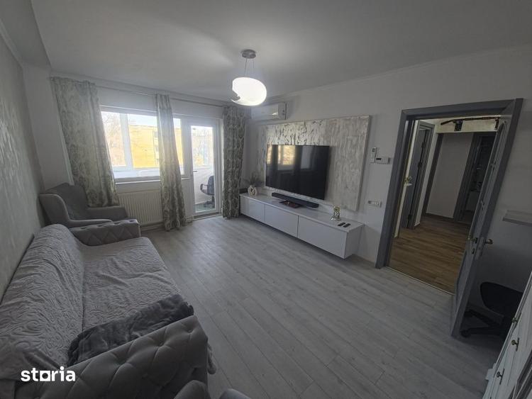Apartament cu 2 camere decomandat în CET