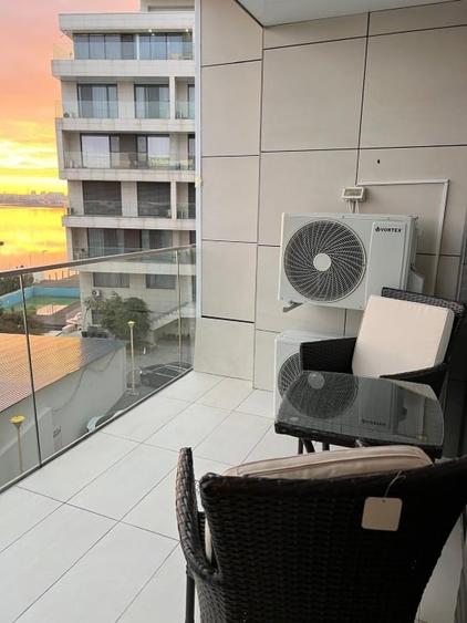 Apartament cu 2 camere decomandat, mobilat în Central