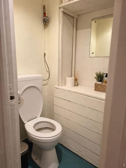 Apartament cu 4 camere decomandat, mobilat în Tineretului