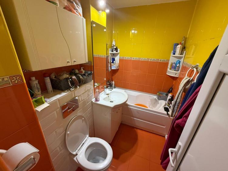 Apartament cu 2 camere semidecomandat, mobilat în Inel II