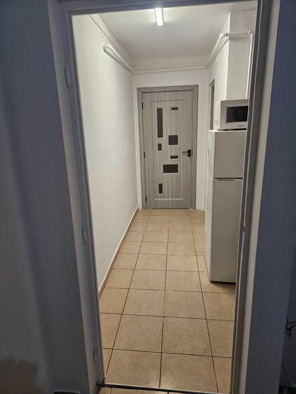 Apartament cu 2 camere semidecomandat în Micro 14