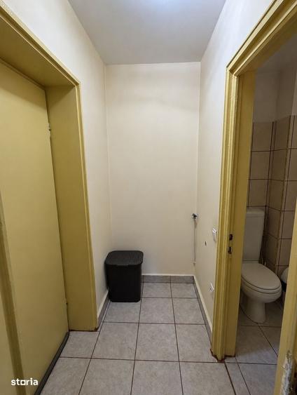 Apartament cu 2 camere semidecomandat în Calea București