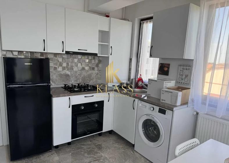 Apartament cu 2 camere semidecomandat, mobilat în Jiului