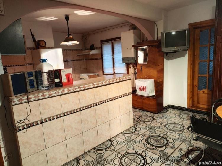 Apartament cu 4 camere decomandat în Micro 3