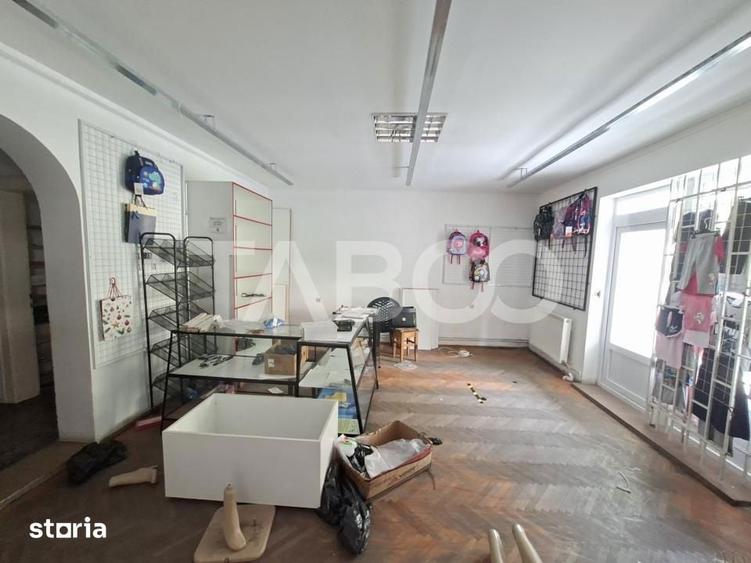 Spațiu comercial, de 72 mp, în Est
