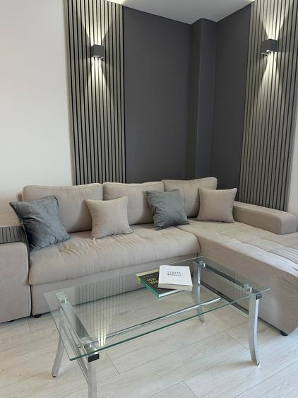 Apartament cu 2 camere decomandat, mobilat în Băneasa