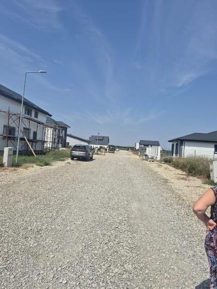 Teren Construcții intravilan de 600 mp, în Gulia