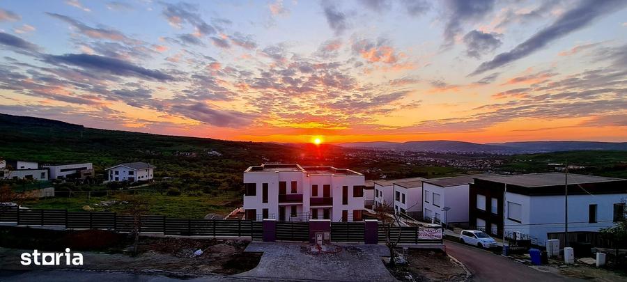 Casă cu 3 camere cu Teren 120 Mp în Borhanci