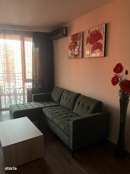 Apartament cu 3 camere decomandat în Intim