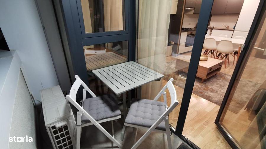 Apartament cu 2 camere, mobilat în Tei