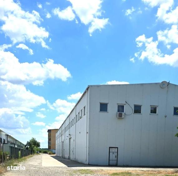 Spațiu comercial, de 2,000 mp, în Băneasa