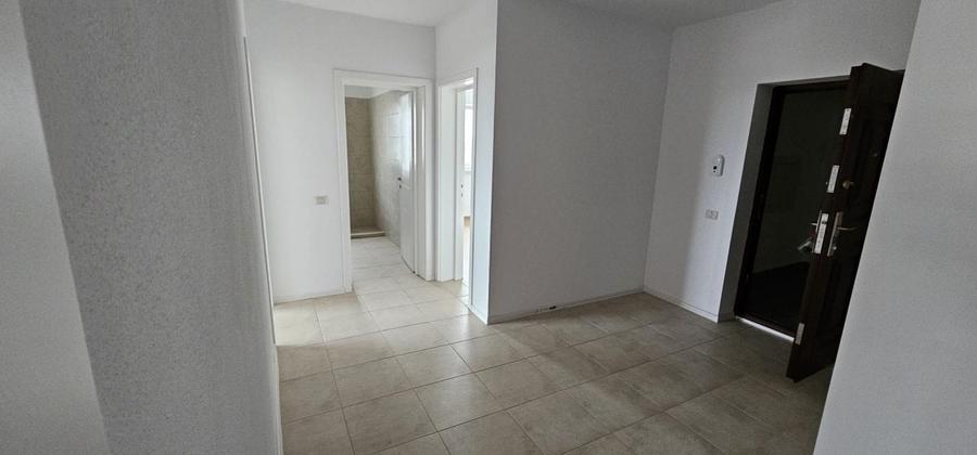 Apartament cu 3 camere în Sânpetru