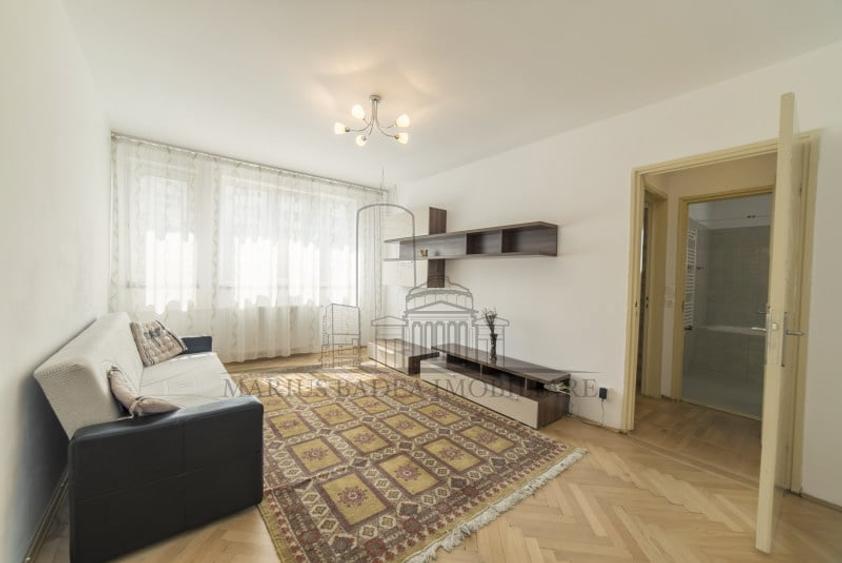 Apartament cu 2 camere semidecomandat, mobilat în Vatra Luminoasă