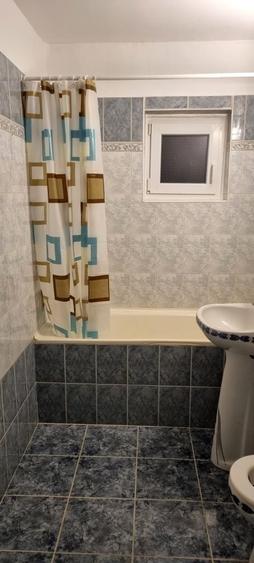 Apartament cu 2 camere decomandat în Aradului