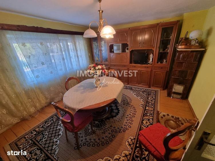 Apartament cu 3 camere în Gojeiești