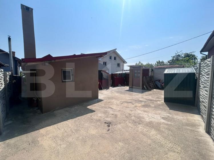 Casă cu 5 camere cu Teren 390 Mp în Central
