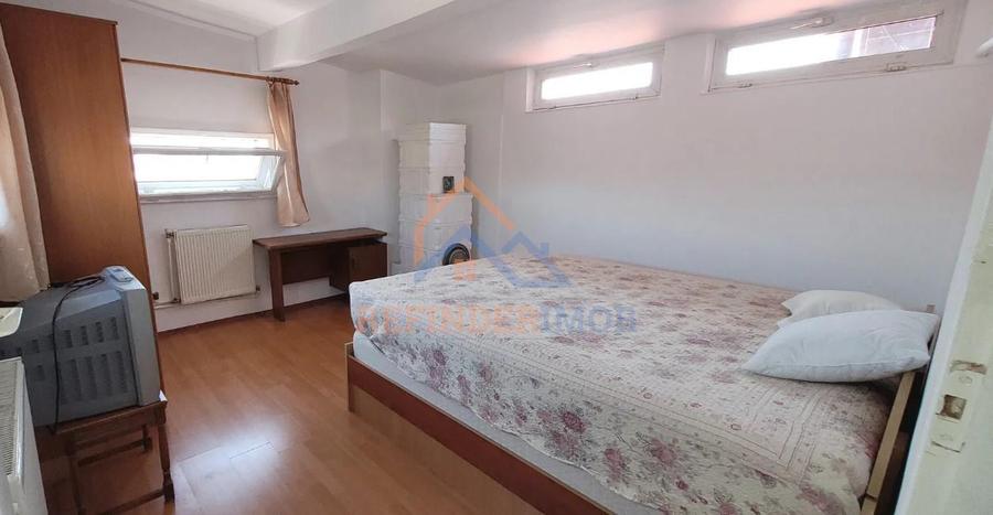 Casă individuală cu 10 camere cu Teren 203 Mp în Rahova