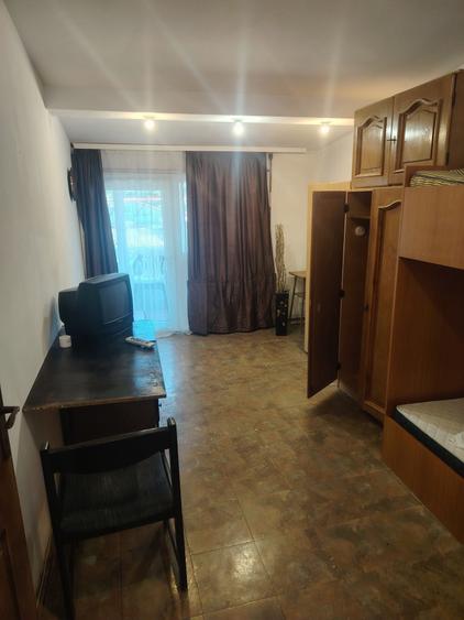 Apartament decomandat în Eroii Revoluției