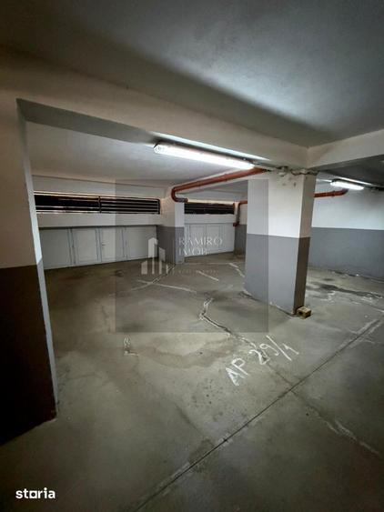 Apartament cu 3 camere decomandat, mobilat în Metalurgiei