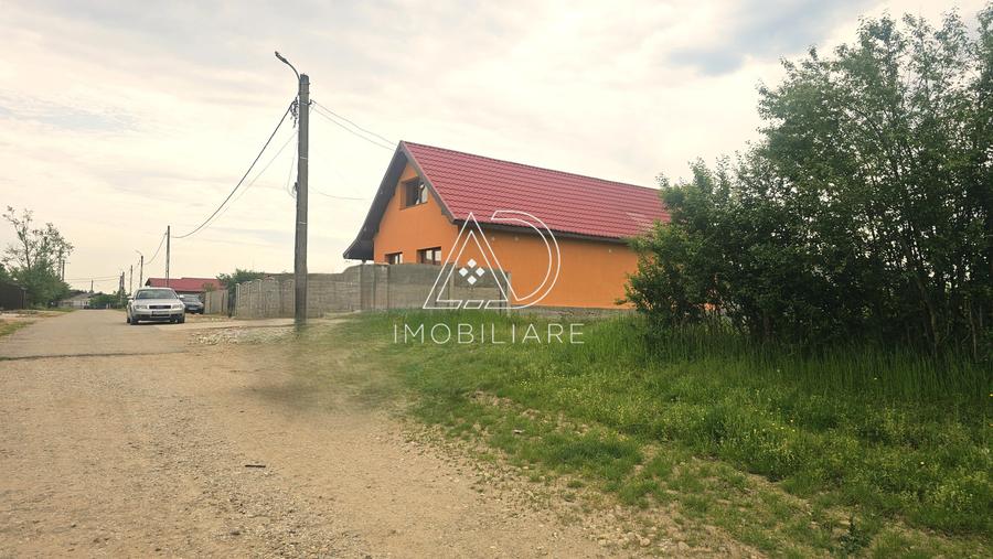 Teren Construcții intravilan de 2444 mp, în Tălpășești
