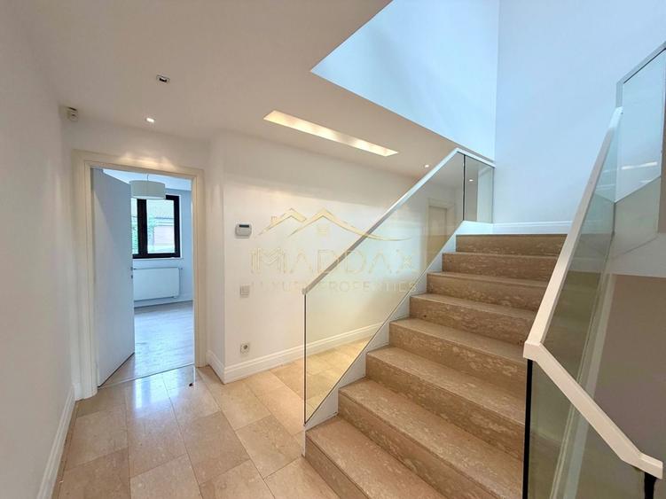 Vila cu 9 camere *900 teren* & piscina privata // Pipera - 9