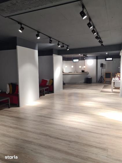 Spațiu comercial, de 270 mp, în Otopeni