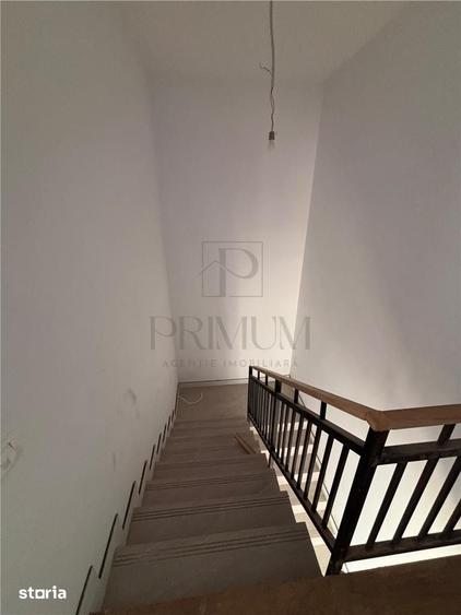 Casă cu 5 camere cu Teren 365 Mp în Central
