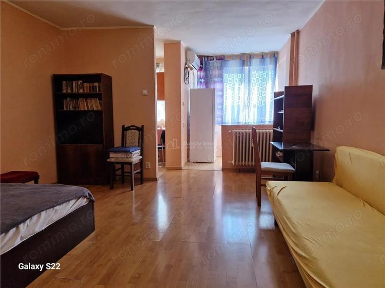 Apartament cu 2 camere decomandat în Dacia
