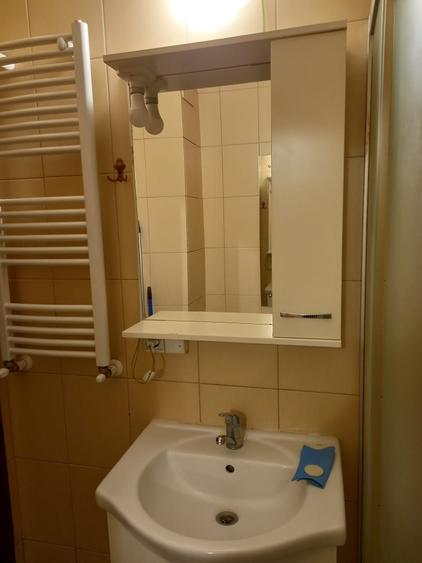 Apartament cu 2 camere decomandat în Ozana