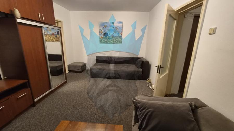 Apartament cu 3 camere decomandat, mobilat în Lujerului