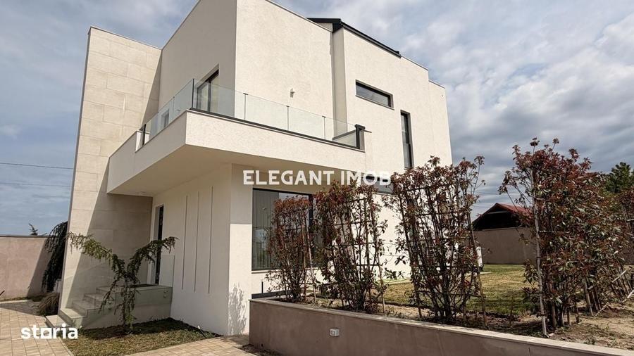Casă cu 4 camere în Ostratu