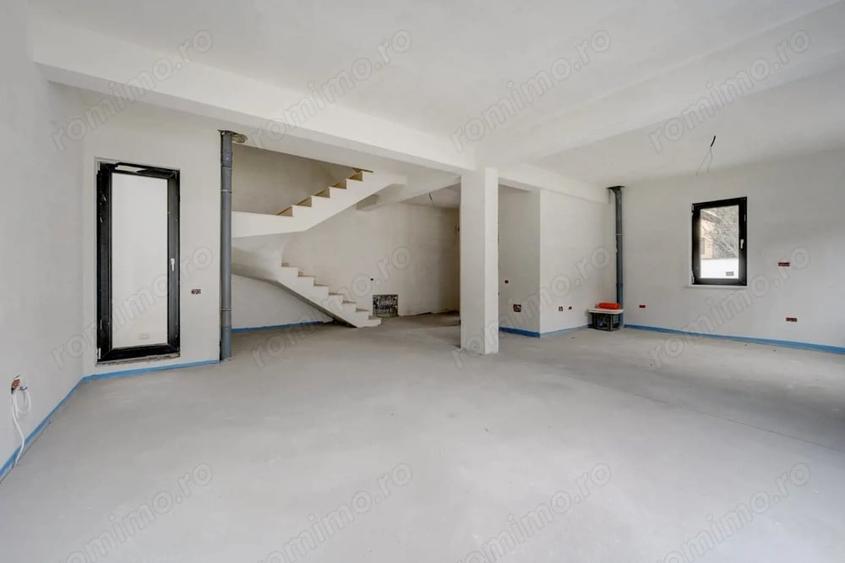 Apartament cu 4 camere în Central
