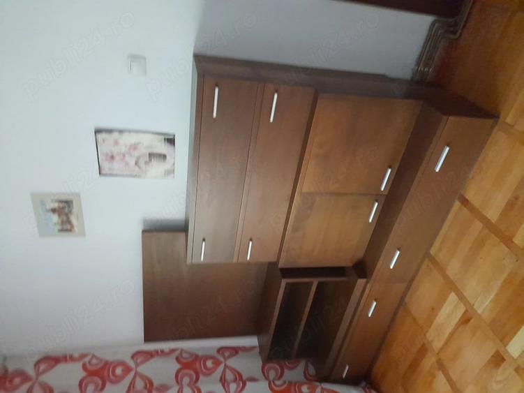 Apartament cu 3 camere decomandat în Spitalul Județean