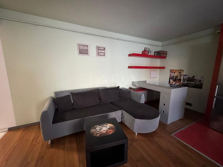 Apartament cu 2 camere semidecomandat, mobilat în Florești