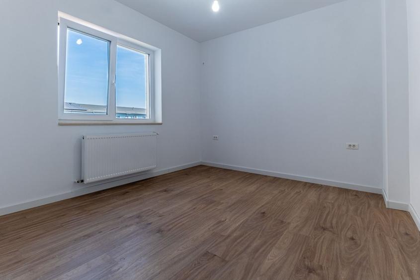 Apartament cu 2 camere decomandat în Metalurgiei