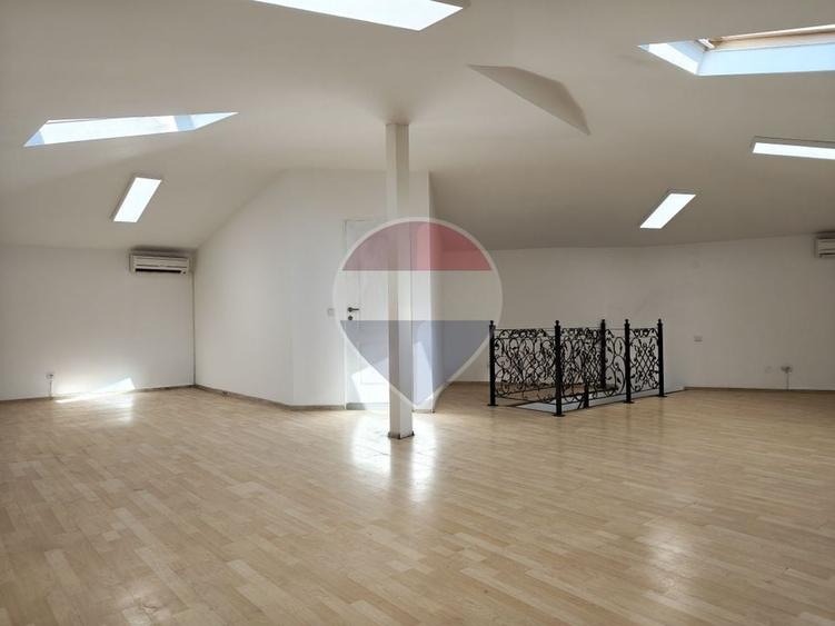 Birou, de 203.27000427246 mp, în Crângași