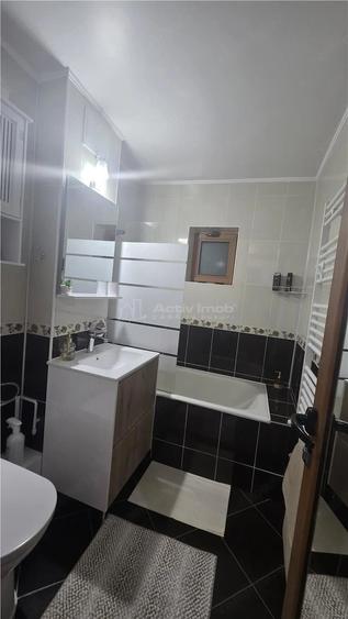 Apartament 2 deomandat, mobilat, utilat, CT, etaj 1 - Rovine - 12