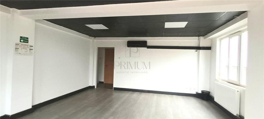 Birou, de 50 mp, în Soarelui