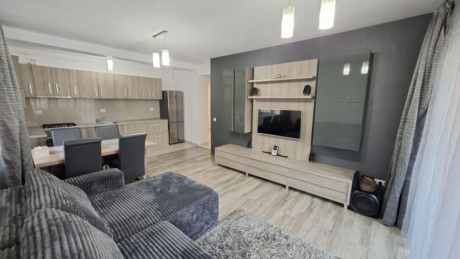 Apartament cu 3 camere decomandat în Mărăști