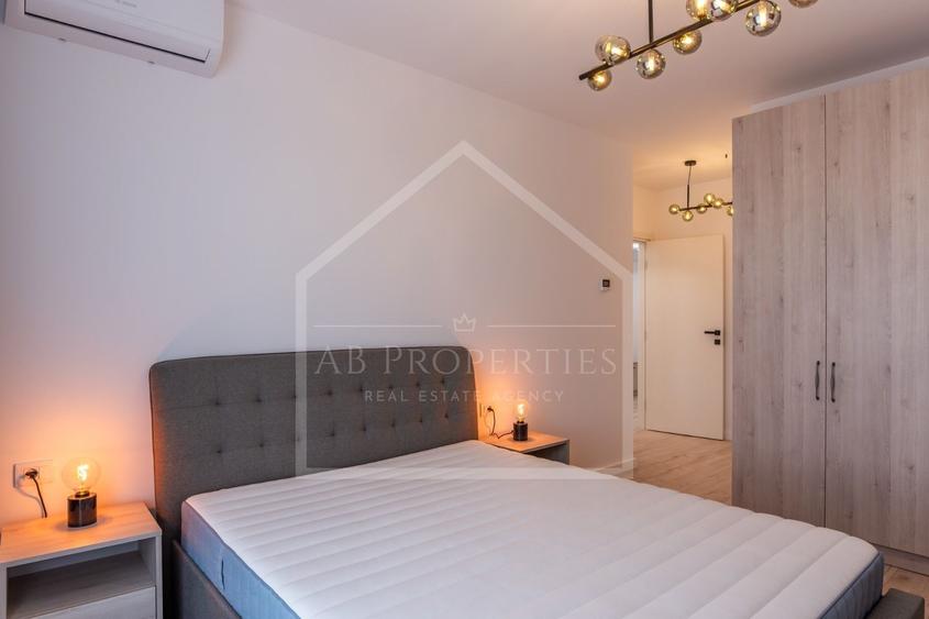 Apartament cu 3 camere decomandat, mobilat în Sisești