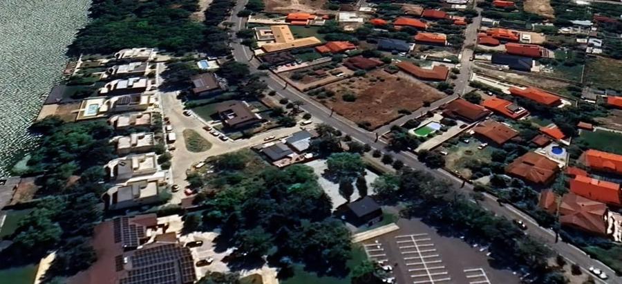 Casă cu 4 camere cu Teren 1000 Mp în Central